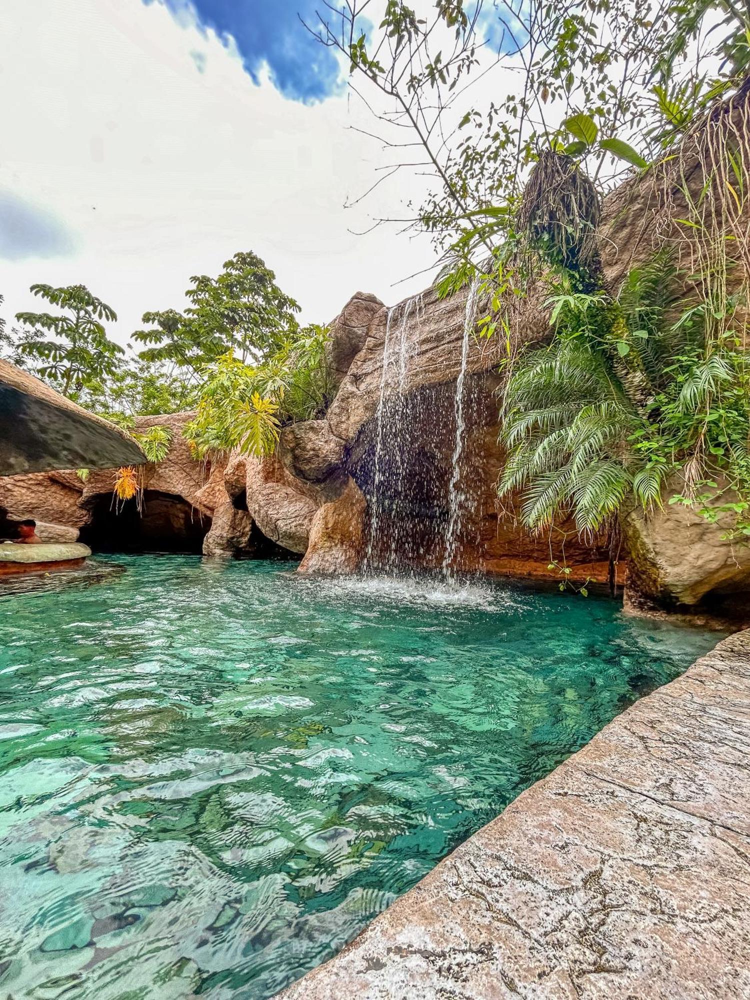 Hotel Relax Termalitas - Thermal Water La Fortuna 外观 照片