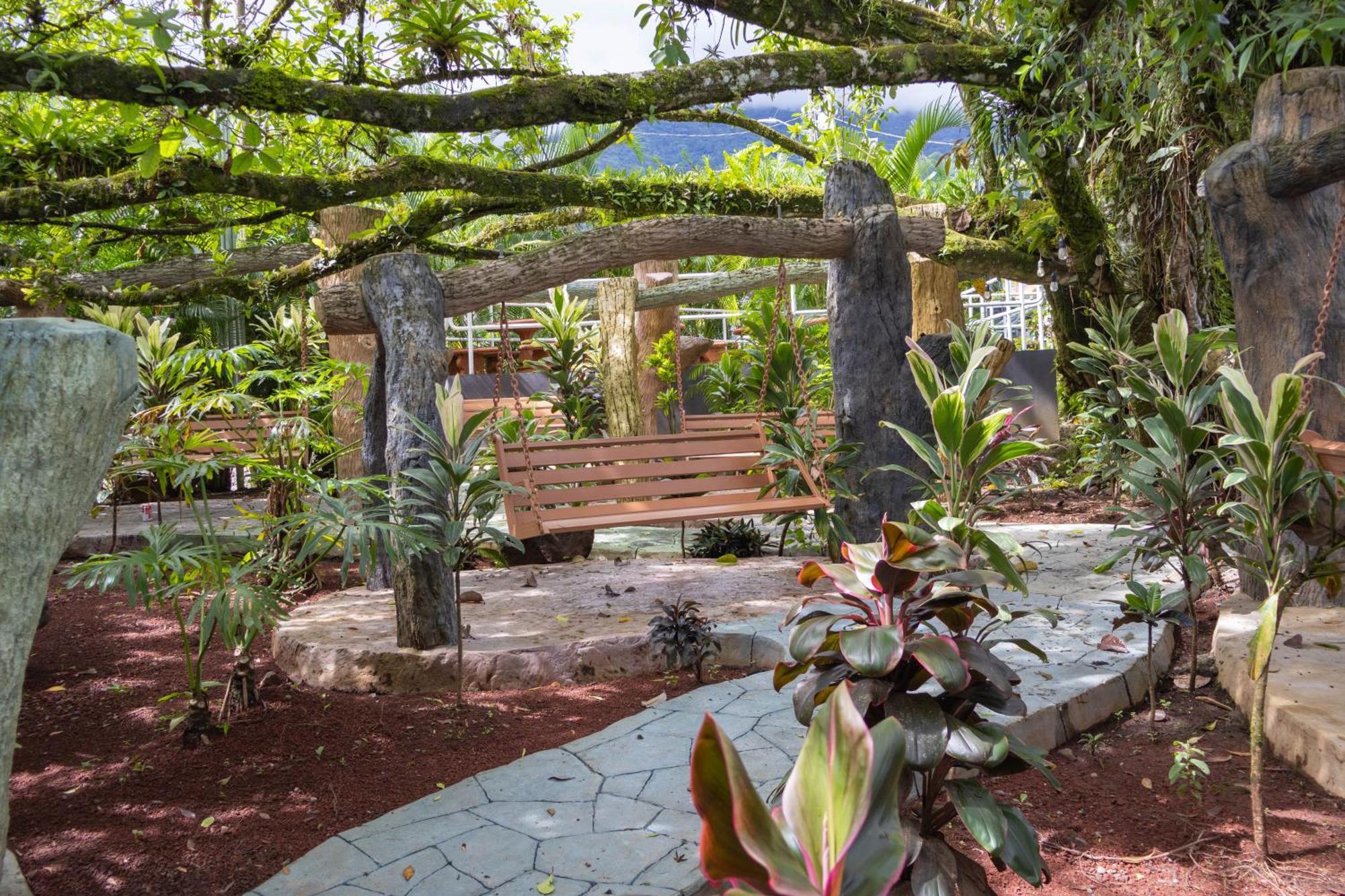 Hotel Relax Termalitas - Thermal Water La Fortuna 外观 照片