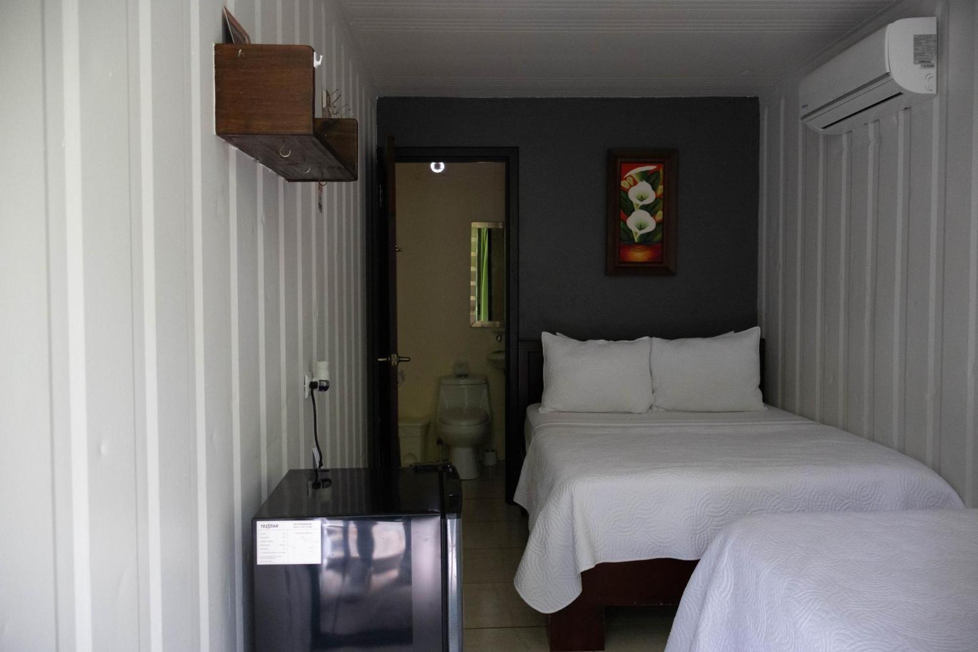 Hotel Relax Termalitas - Thermal Water La Fortuna 外观 照片