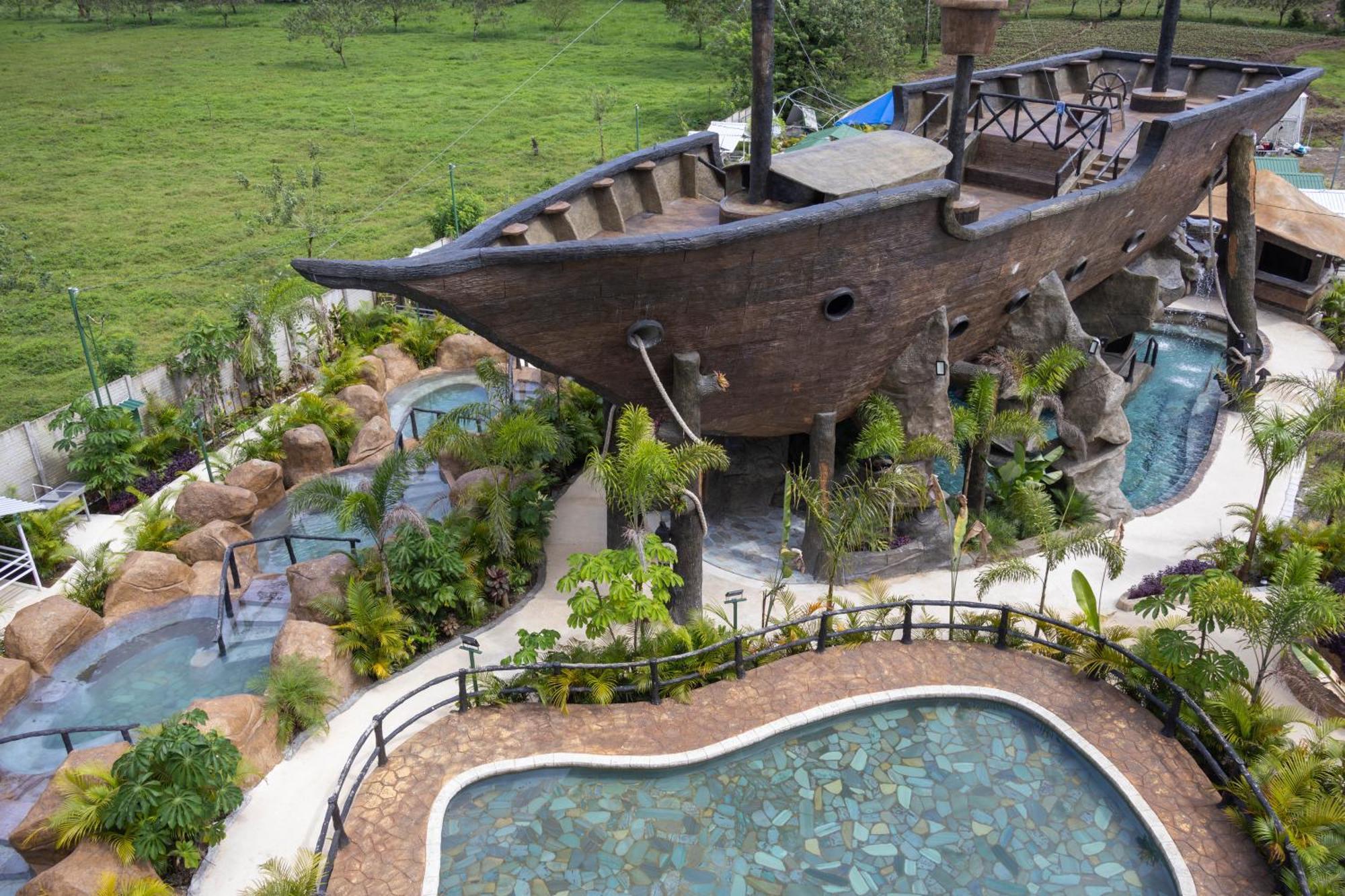 Hotel Relax Termalitas - Thermal Water La Fortuna 外观 照片