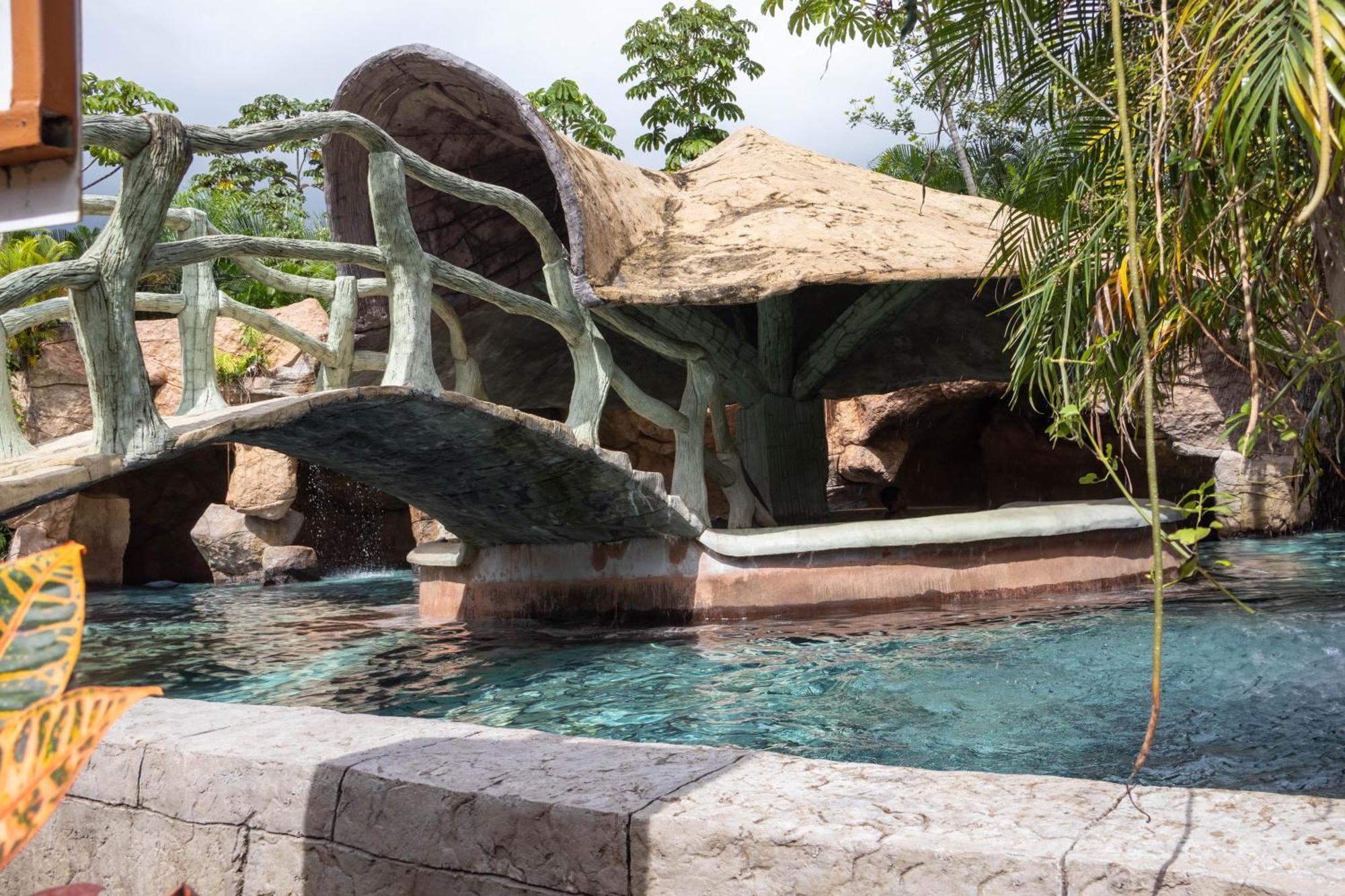 Hotel Relax Termalitas - Thermal Water La Fortuna 外观 照片