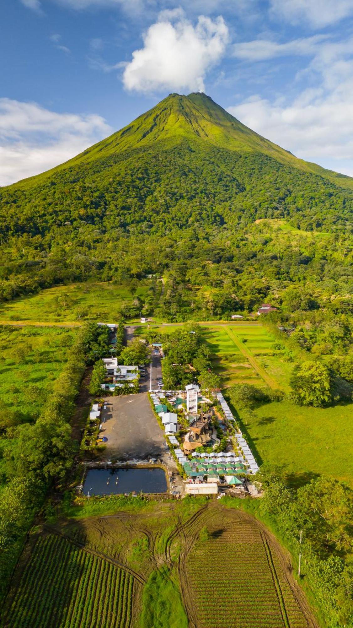Hotel Relax Termalitas - Thermal Water La Fortuna 外观 照片