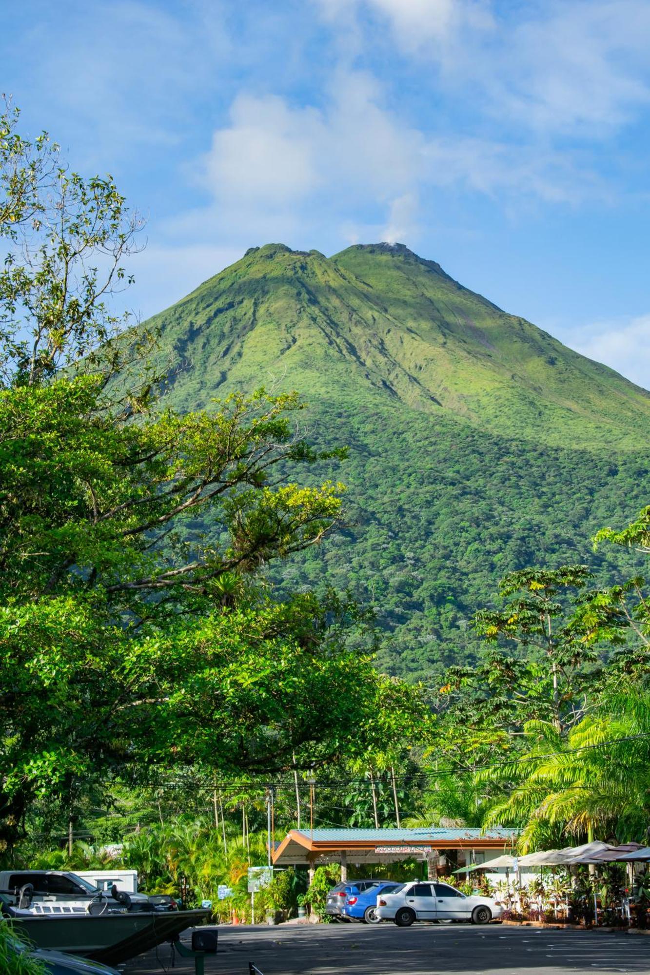 Hotel Relax Termalitas - Thermal Water La Fortuna 外观 照片
